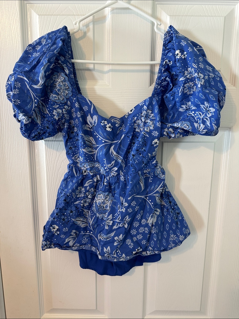 Blue Floral Puff-Sleeve Women’s Top (S)